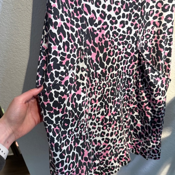 Tzu Tzu golf dress leopard/cheetah - Picture 4 of 8